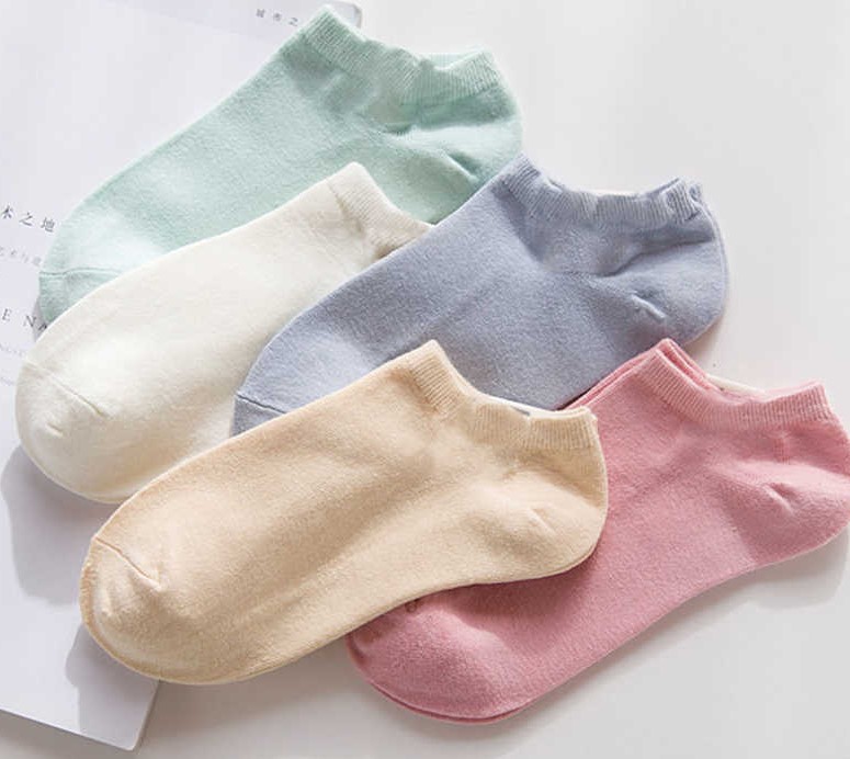 Pure cotton socks for both men and women, sweat-absorbing and odor-resistant, simple and classic Korean-style cotton socks, autumn and winter socks details Picture
