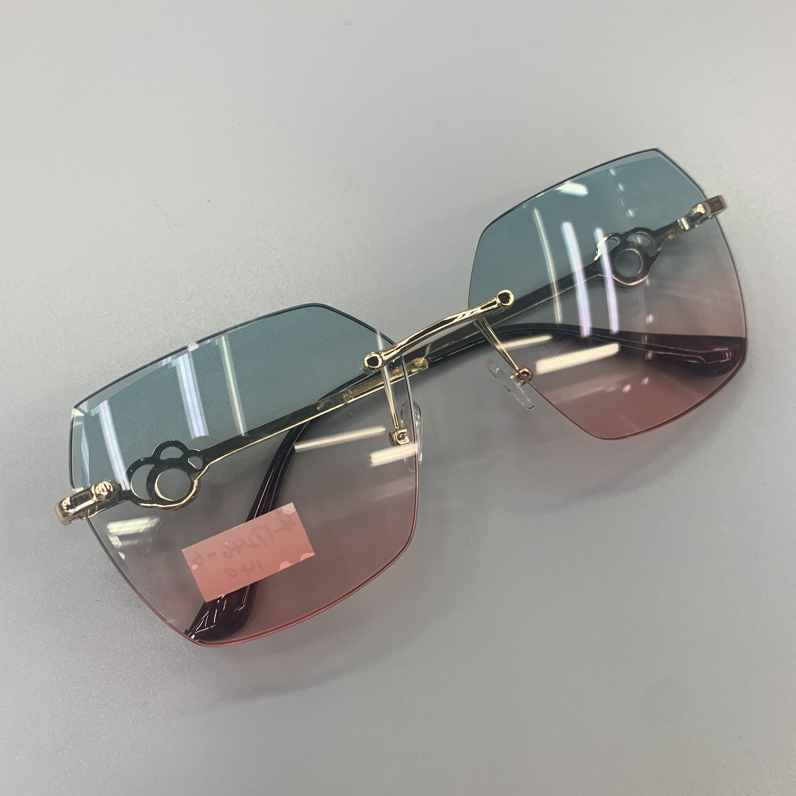 Fashionable sunglasses, driving glasses, men's and women's trendy UV protection driving glasses, Korean style trendy big face round face sunglasses for women