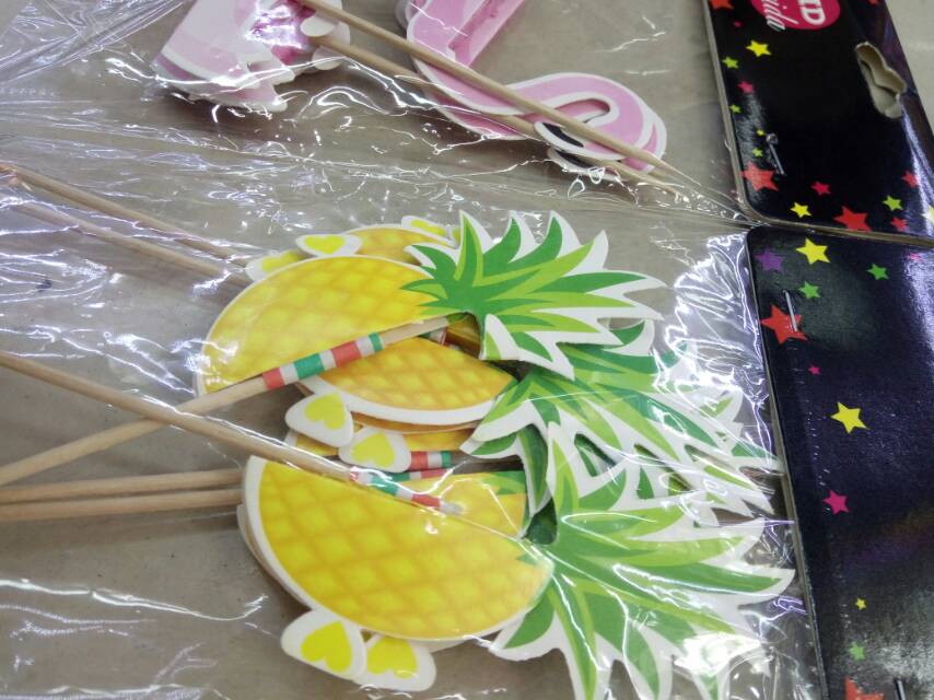 Pineapple fruit origami toothpicks details Picture