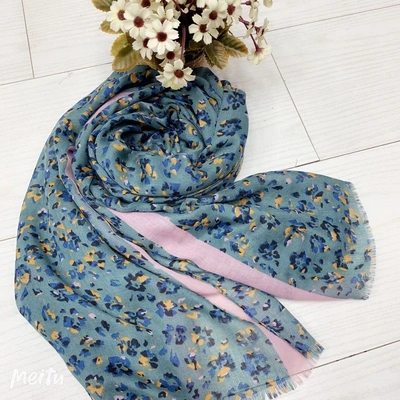 Casual Fashion Generous Long Scarf Blue Leopard Cape
