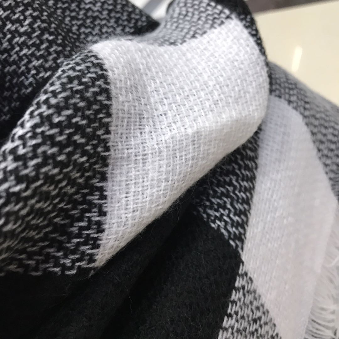 Manufacturers Direct Sales Autumn And Winter Europe And The United States Fashion Trend New Fringe Men And Women Square Scarf details Picture