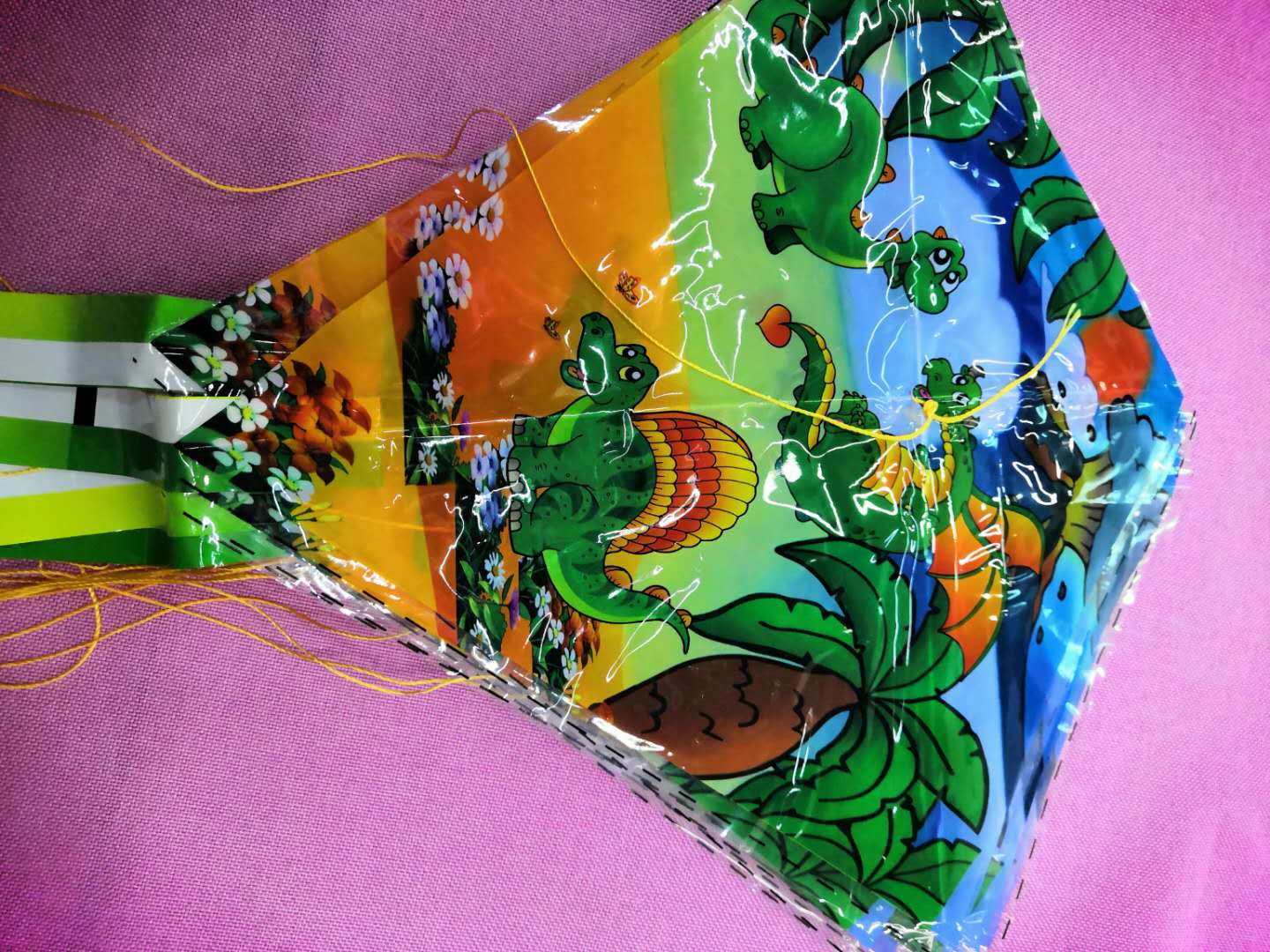 27CM10 kites pattern can be customized wholesale breeze flying specifications multi-color optional manufacturer direct selling (starting from 200 batches) thumbnail