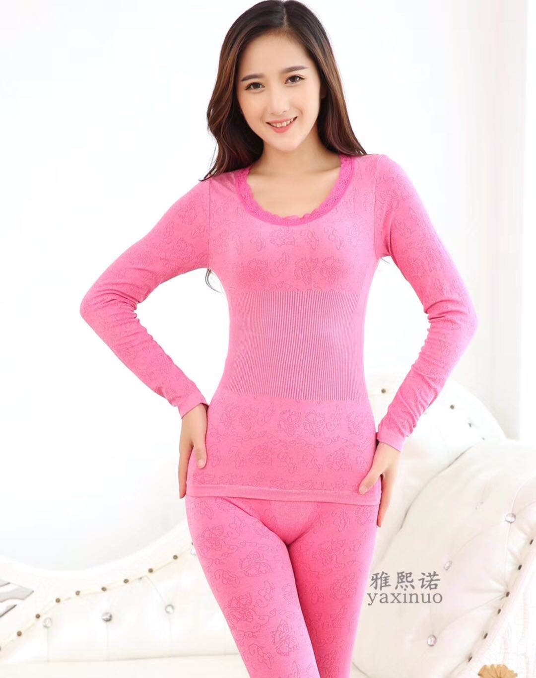 秋冬季新款无缝美体保暖内衣女士套装薄款圆领蕾丝修身秋衣秋裤产品图