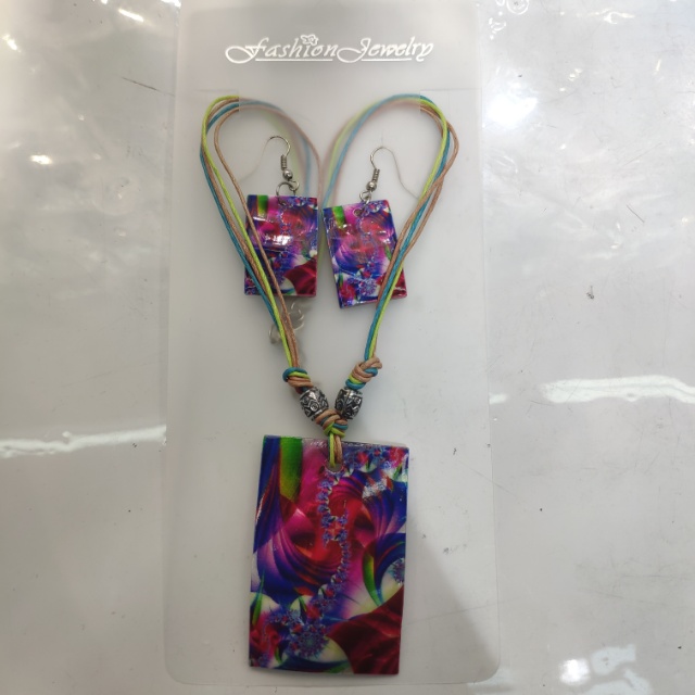 Marine colored shell necklace women's collarbone chain printed collar thumbnail