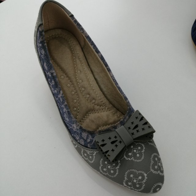 金属扣蝴蝶结时尚休闲平底平跟女鞋春夏新款舒适船鞋单鞋