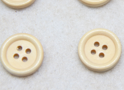 Round Button Four Eyes Wood Button Concave Garment Button Specification drawing