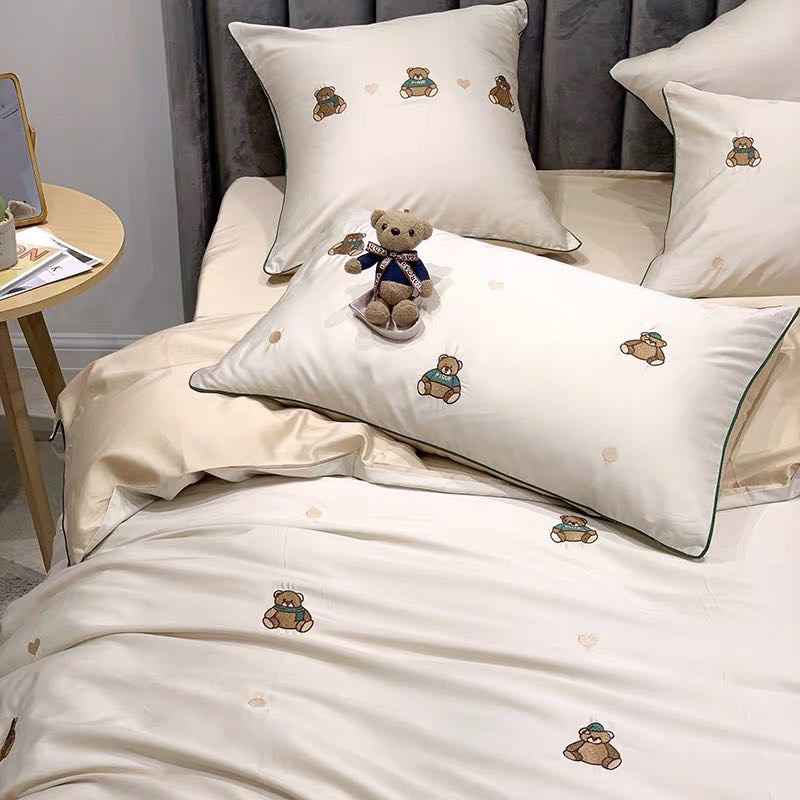 Manufacturers Direct Retail Wholesale Small Fresh Bear Embroidery Pure Cotton 60 Long Staple Cotton Color Four Sets