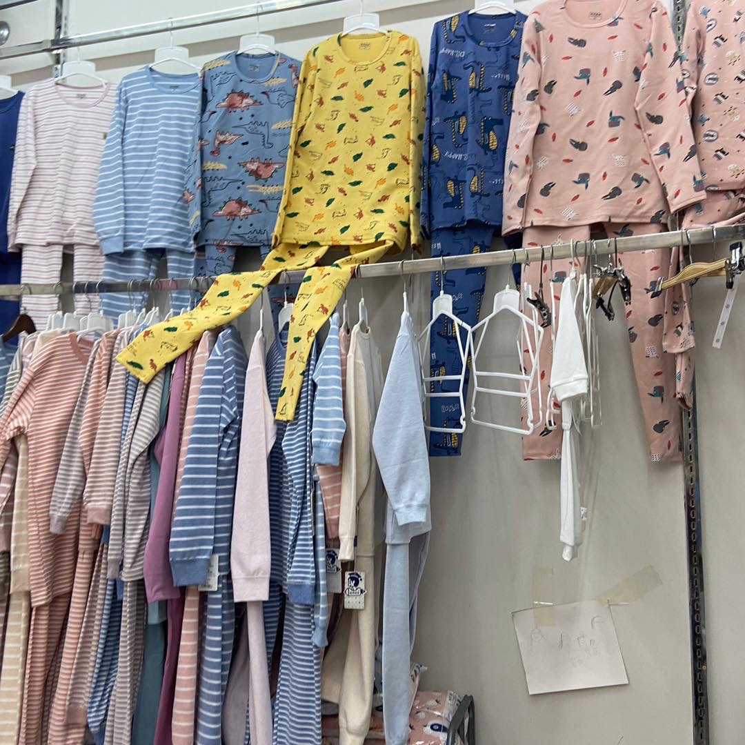 Congming Doll Children's Clothing Store describe pic - 1