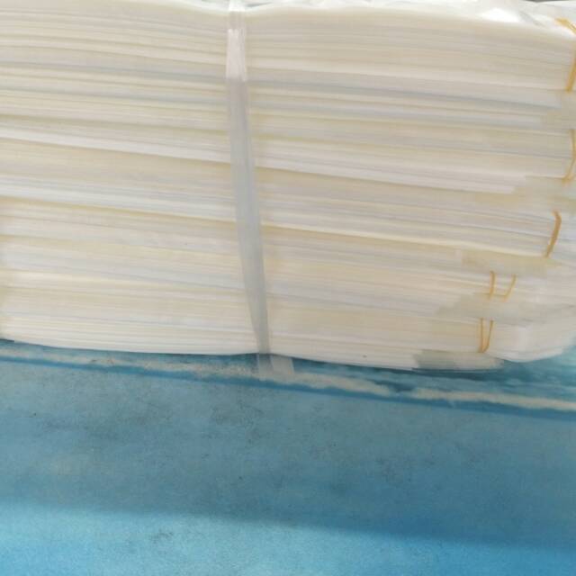 Qinyun Thickened PE Long Plastic Transparent Gift and Jewelry Packaging Bag 1023 details Picture