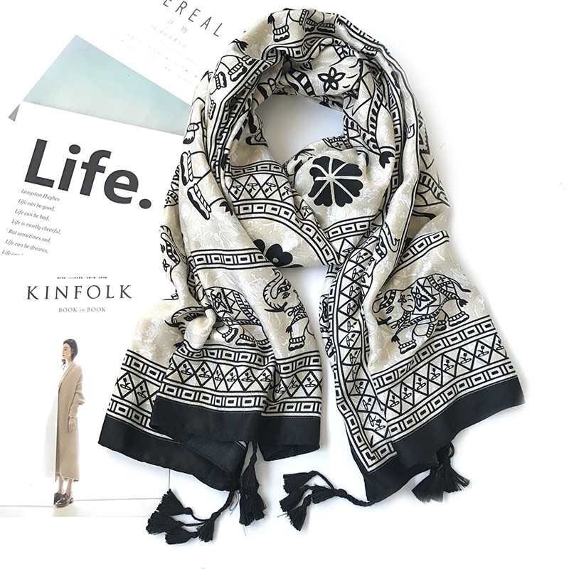 Women's Fashion Trend With All The Explosive Instagram Style Scarf Shawl Specification drawing