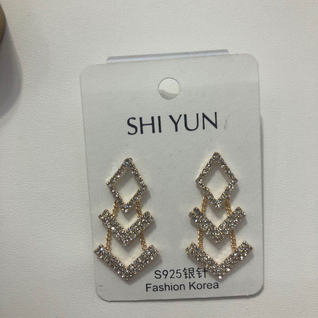 韩版流行几何图形耳钉超仙水钻超闪个性气质耳环产品图