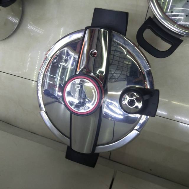 Stainless steel pressure cooker household gas cooker induction cooker General mini explosion-proof pressure cooker commercial pressure cooker