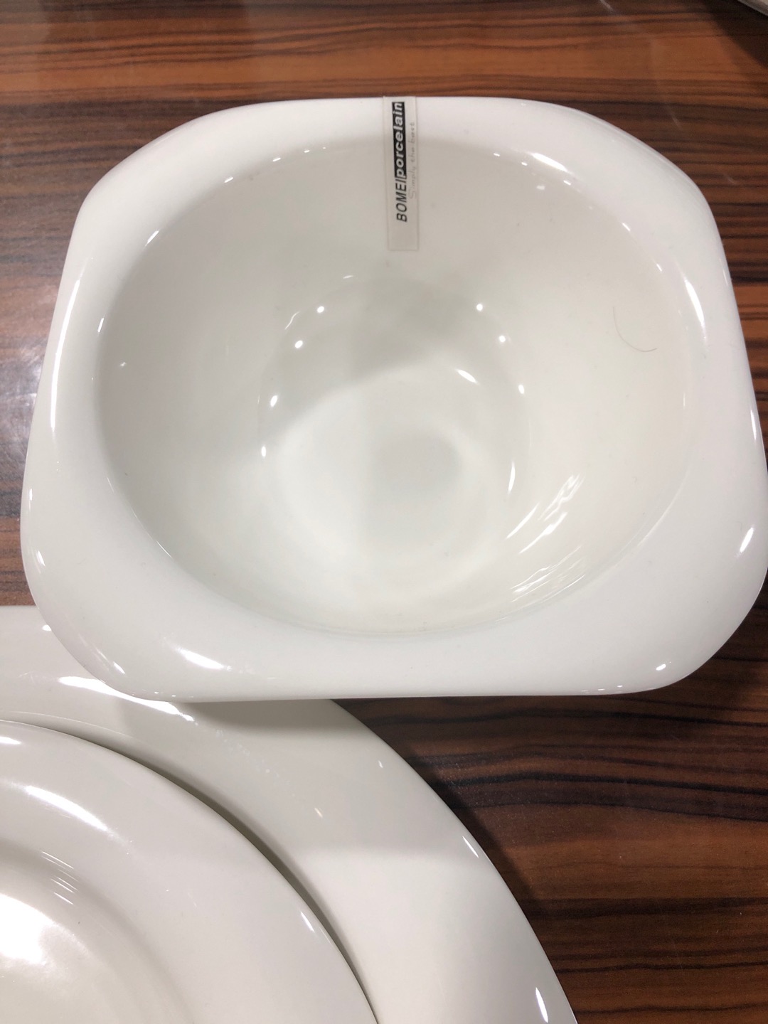 Double-ear round center coffee cup, simple and elegant Western-style tableware in Nordic style Specification image