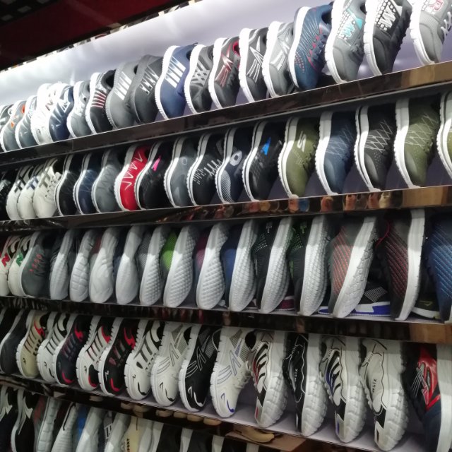 Yiwu Laili Shoe Industry describe pic - 1