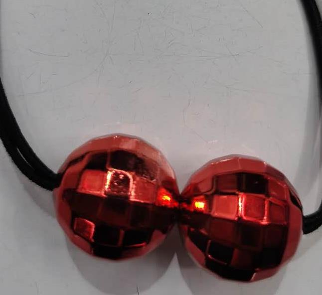 时尚女士百搭新款发圈红色珠子皮筋细节图