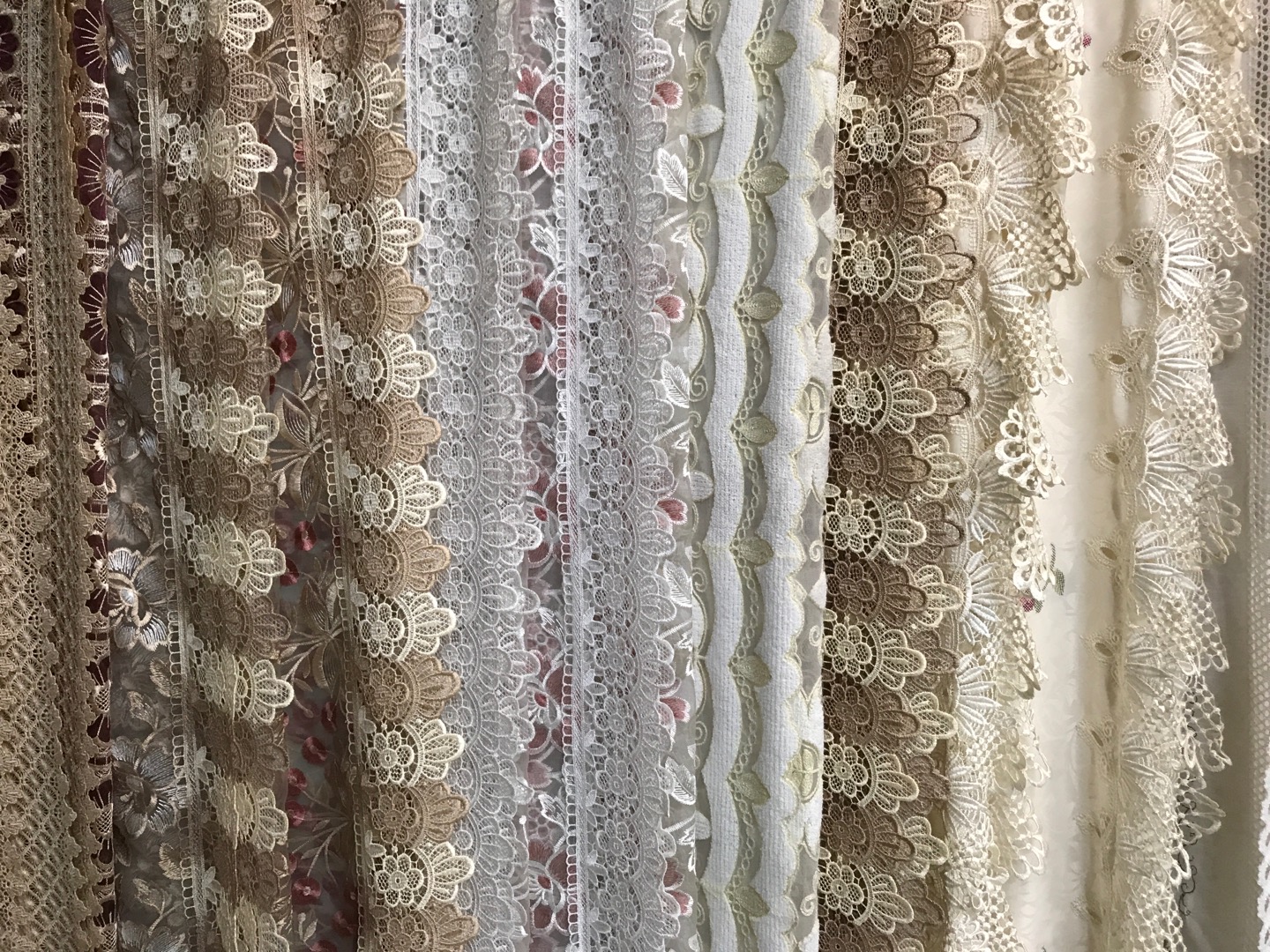 Patchwork color gauze floral woven lace tablecloth 180*130