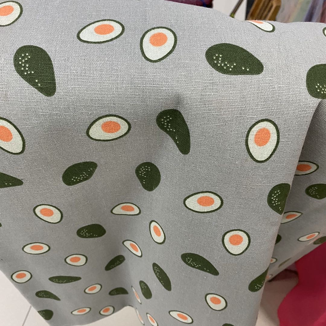 圆点印花棉麻粗亚麻布沙发布料 棉麻布料印花抱枕炭包手袋亚麻面料 仿棉麻面料产品图