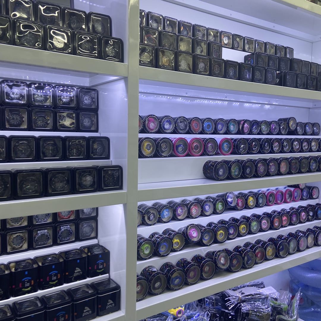 Yiwu Chuanhui Watch Factory describe pic - 1