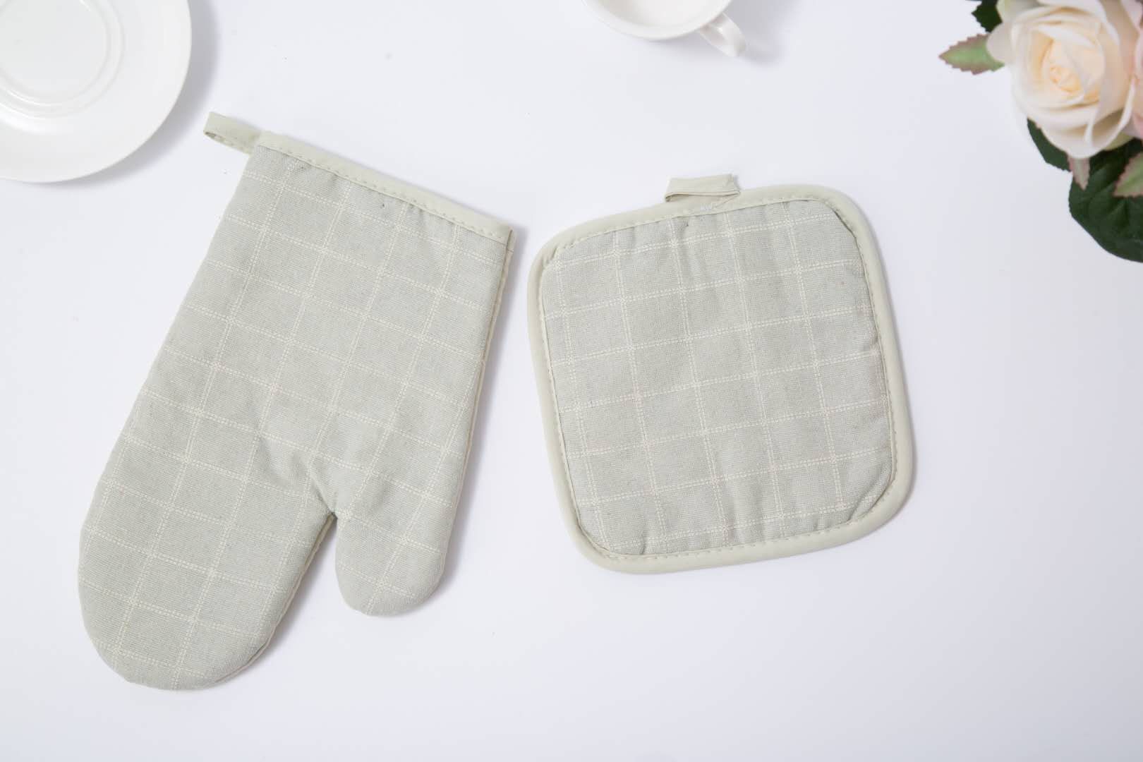 Household Oven Insulated Gloves Check Multi-Color Optional Microwave Steam Box Kitchen Baking High Temperature Resistant Heat Resistant Thermal Insulation Non-Slip Checkered Cotton Gloves Specification drawing