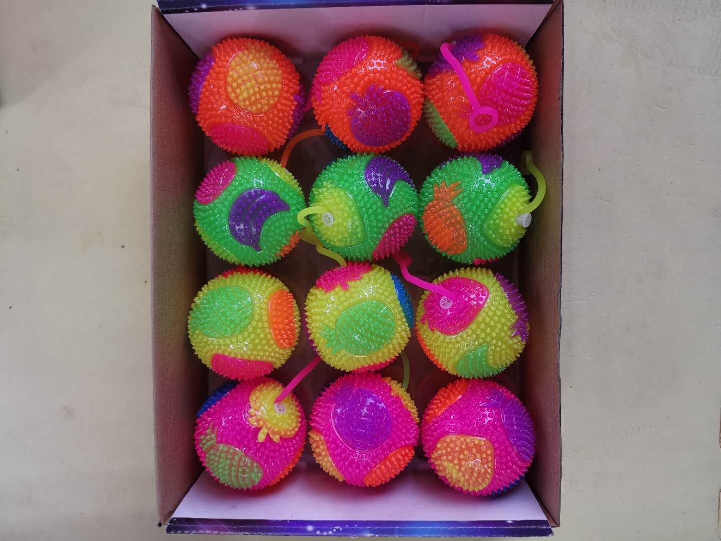 闪光发声水果图案球 闪光发光玩具闪光儿童益智玩具