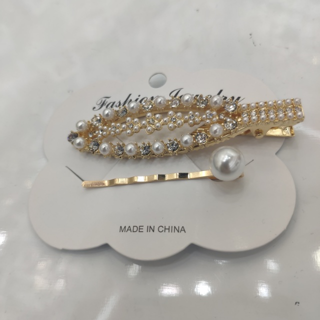 Pearl hairpins, the same style as the popular crown headwear, bangs, bb side clips, 2019 new sweet clip headwear, one-line clip
