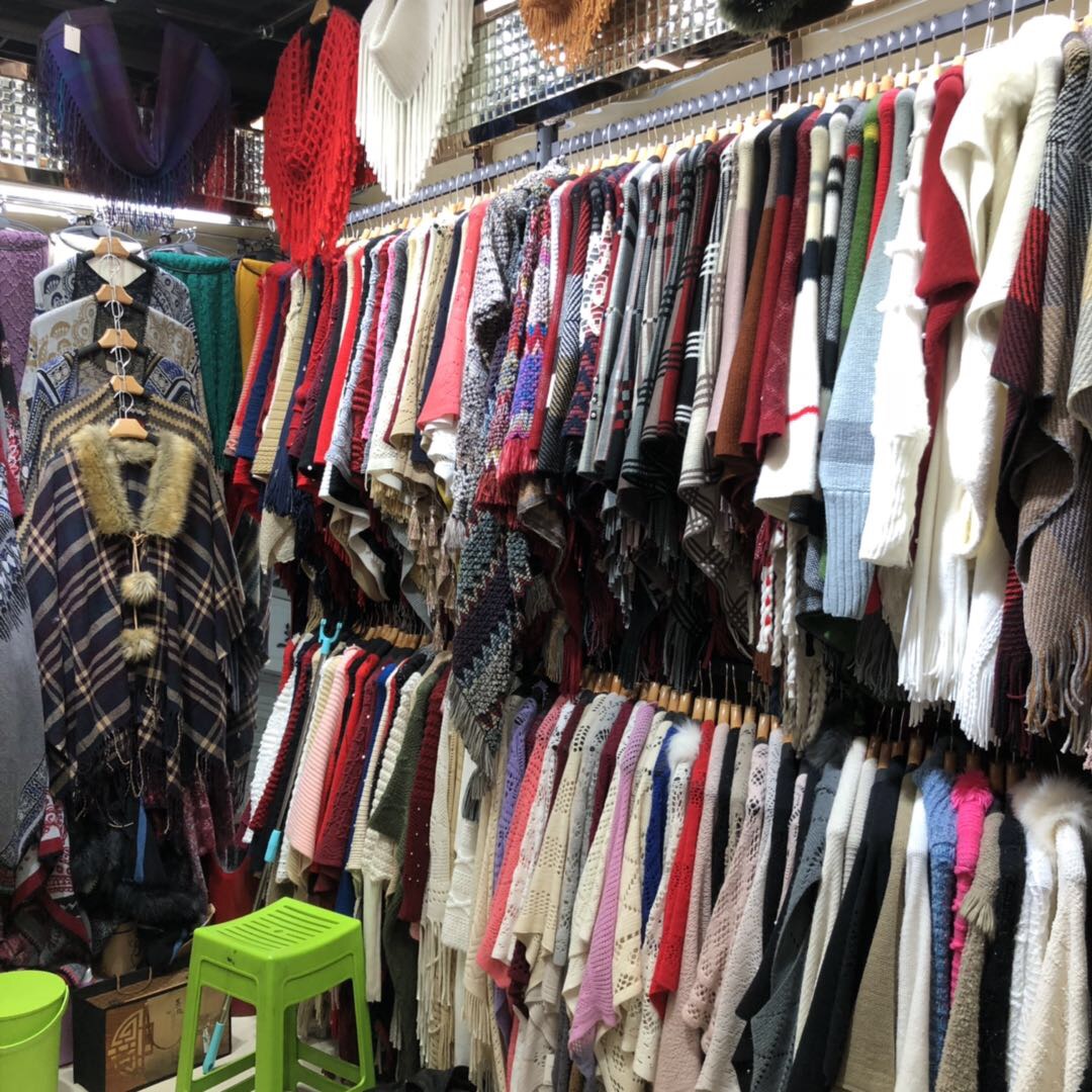 Tuantuanyuan Scarf Shop describe pic - 1
