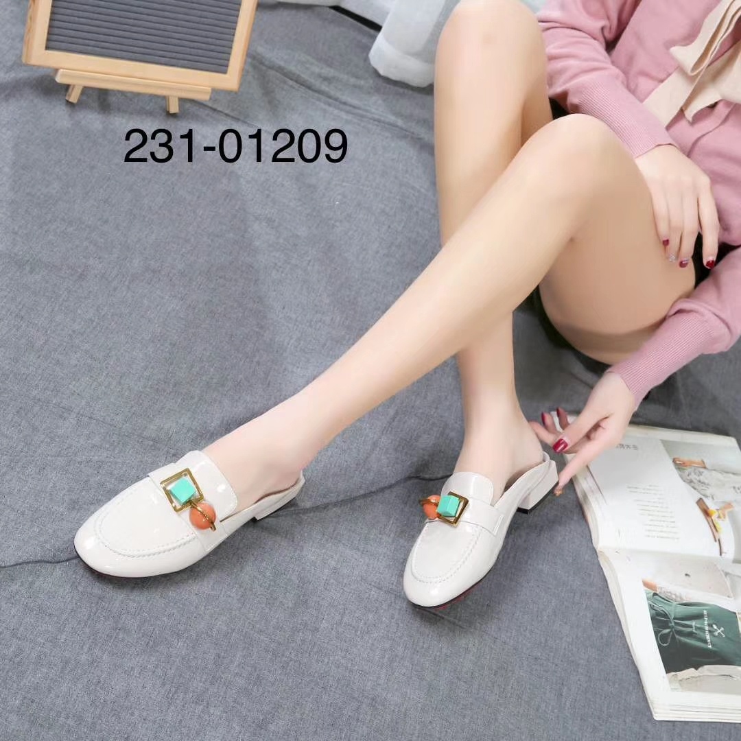 红珊瑚广州真皮亮皮女式休闲牛皮鞋