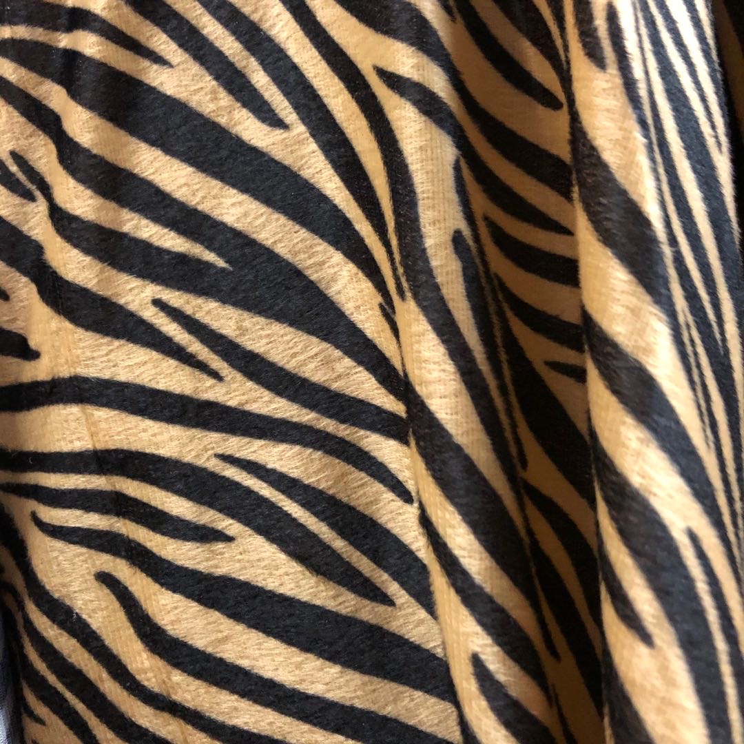 Short plush fabric, plush toy fabric in stock, animal print factory direct sales details Picture