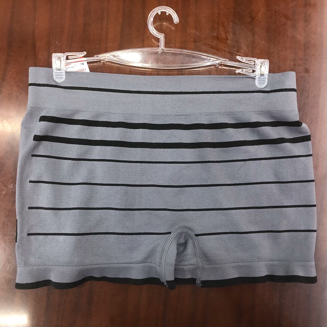 Underwear, men's underwear, boxer shorts, pure cotton, breathable, low-waisted, four-corner pants for teenagers details Picture