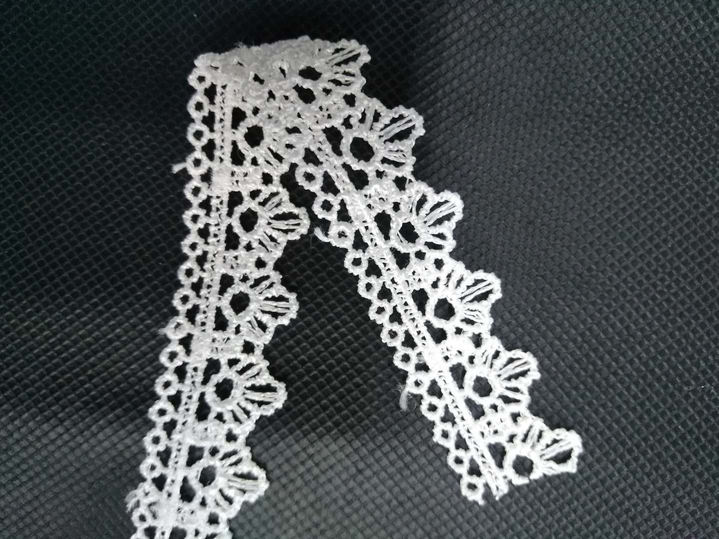Guangdong lace, milk silk lace, water-soluble embroidery lace, clothing, curtains, home soft decoration lace Specification image