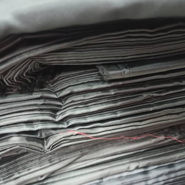 Polyester taeff black is used for wholesale and retail of fabrics for clothing, handicrafts, etc. We guarantee quality and quantity, and are available in stock. For orders, please consult Specification image