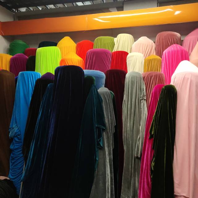 Yiwu Mingren Fabric Store describe pic - 3