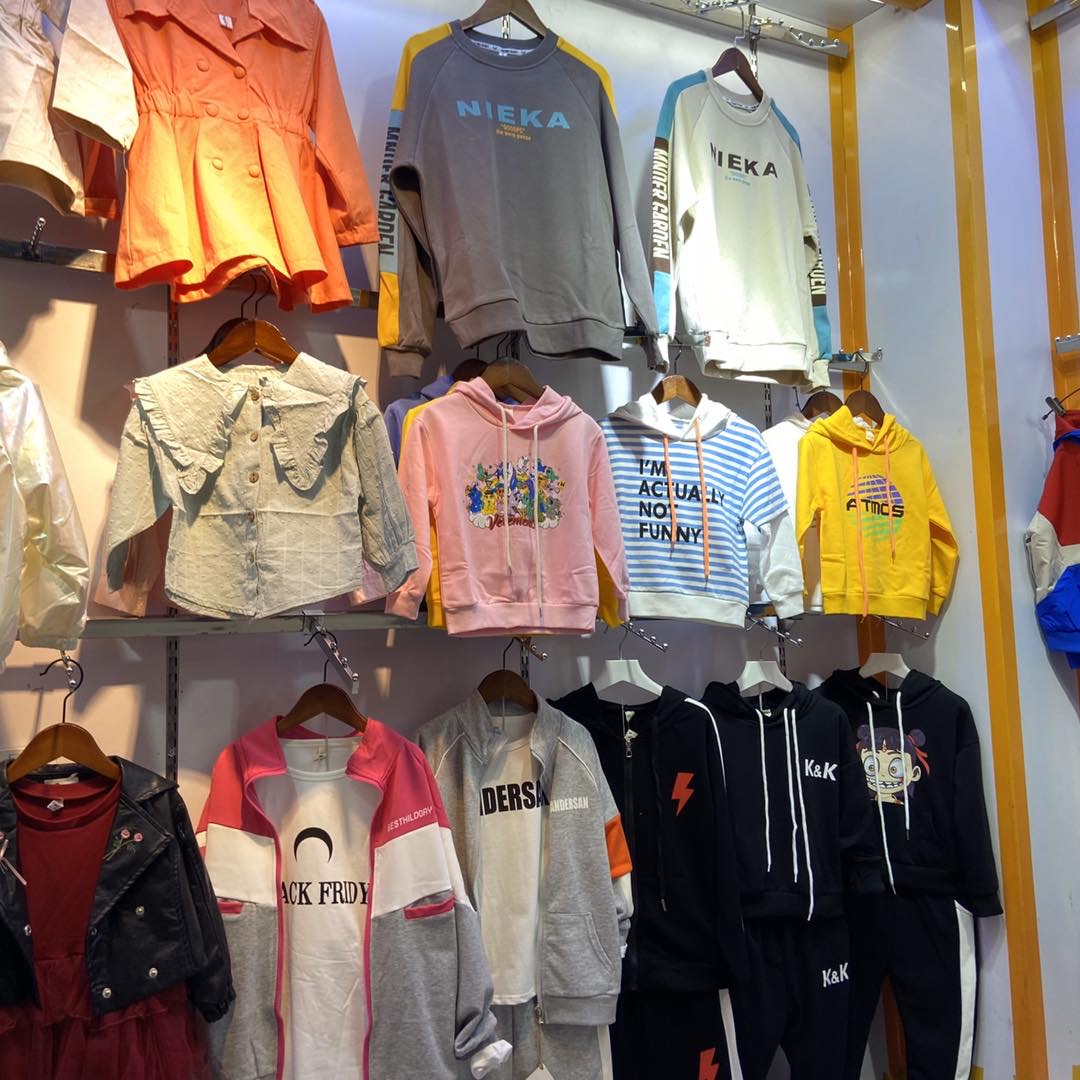 Unlike ordinary children's clothing stores describe pic - 3