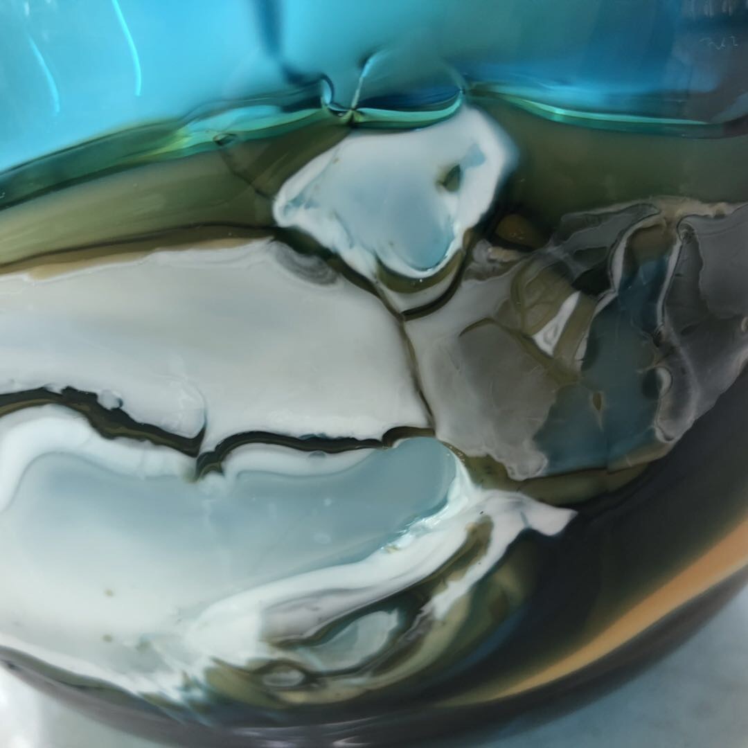 Simple and modern jade glass vase, home living room wine cabinet, flower arrangement vase, creative glass flower vase, fresh and elegant Specification image