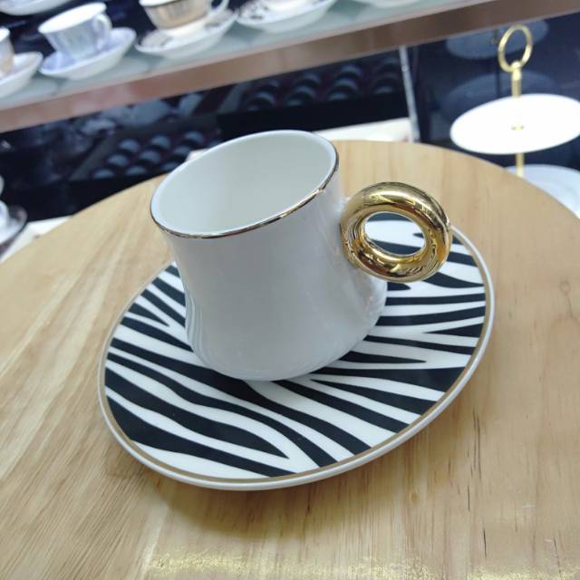 Coffee Cup Set Ceramic European Small Luxury Bone China Afternoon Tea Tea Set Flower Teacup Household Red Teacup