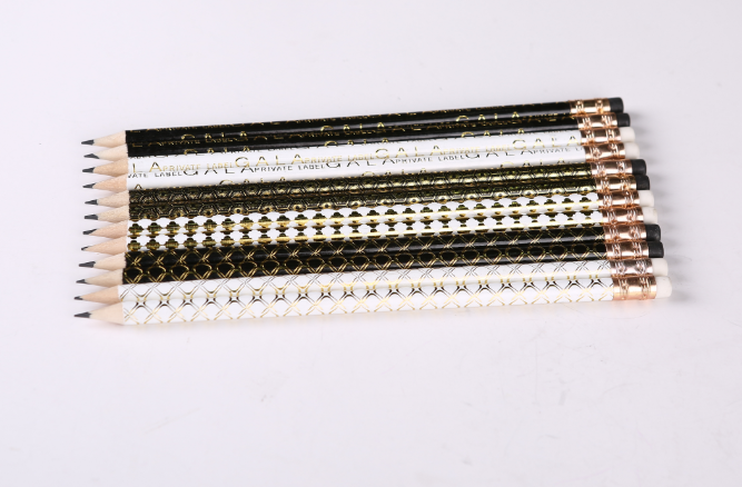 HB铅笔学生专用白木圆杆烫金转印铅笔产品图