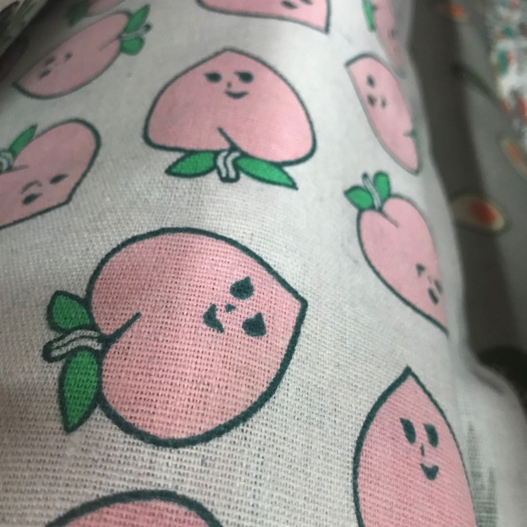 Strawberry Imitation Linen Printing Cloth Cotton Linen Printing Clothing Cloth Restaurant Tablecloth Decorative Dress Floral Fabric details Picture