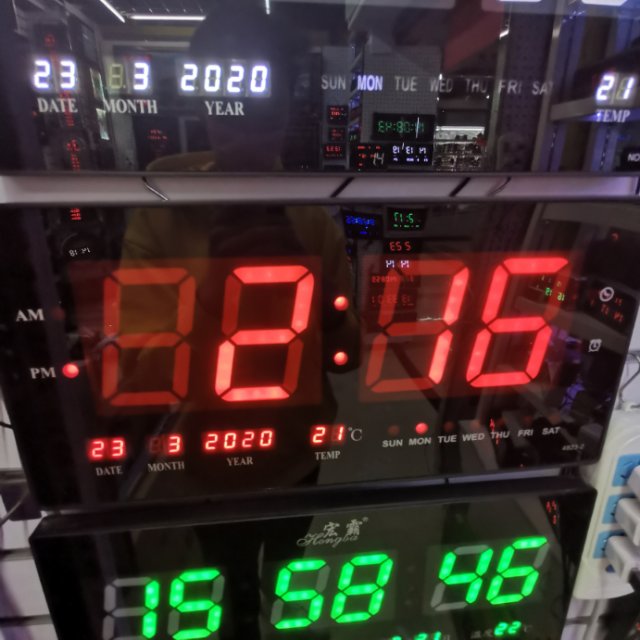 电子小闹钟学生用静音卧室闹铃可充电床头桌面多功能智能夜光时钟