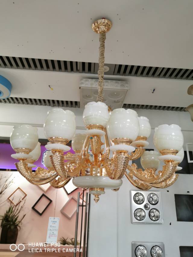 金雅牌欧式奢华15头玉石吊灯店内主打款式热销光线柔和稳固耐用
