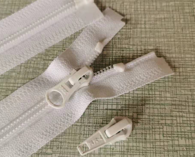 YKK拉链五号尼龙开尾拉链自动头白色外套门襟YKK拉链