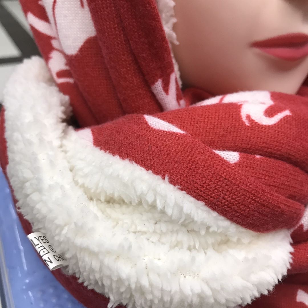 Manufacturers Direct Sales Autumn Winter Europe And The United States Fashion Trend New Velvet Red Scarf Scarf Specification drawing