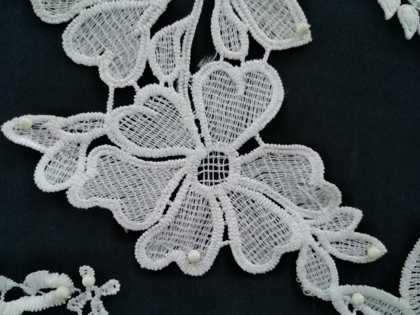 Hollowed-out water-soluble lace trim, wide skirt hem decoration, lace edge embroidery, handcrafted Specification image