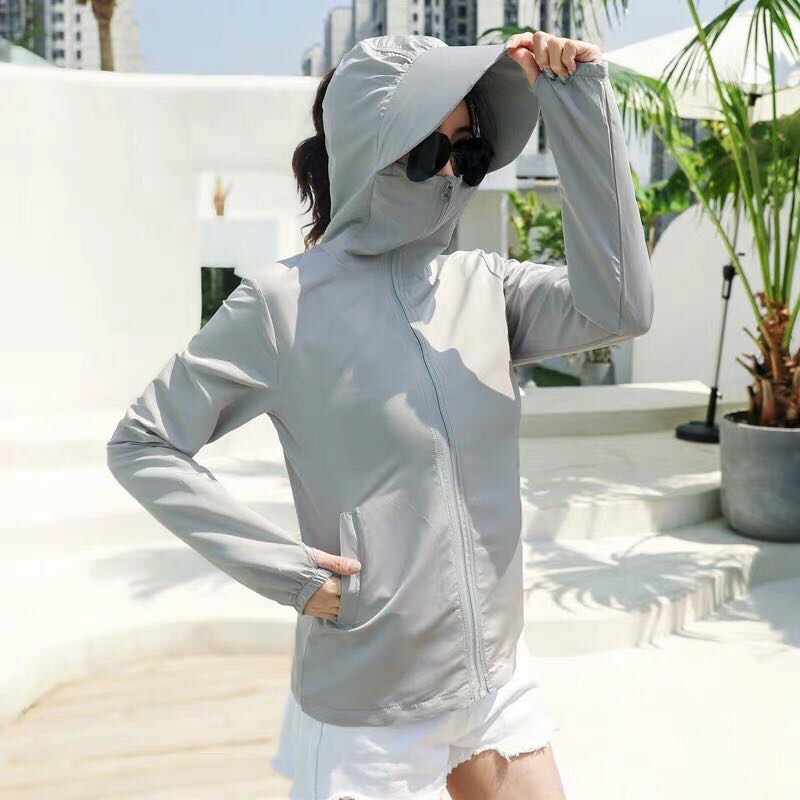 In summer, long ice cream can be used to protect against ultraviolet rays in women's hats