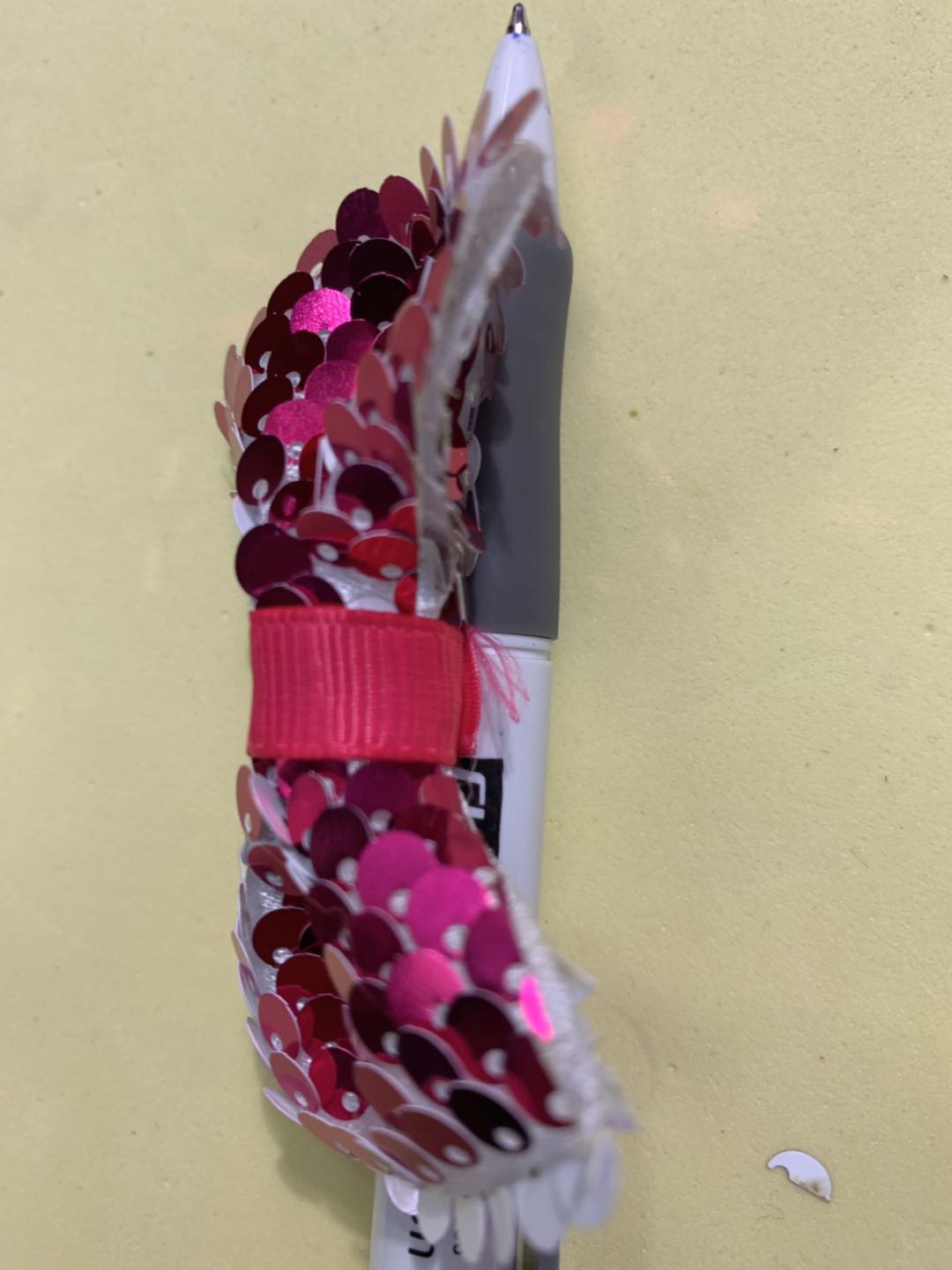 翻片5厘米蝴蝶结发饰服饰搭配工艺装饰配件细节图