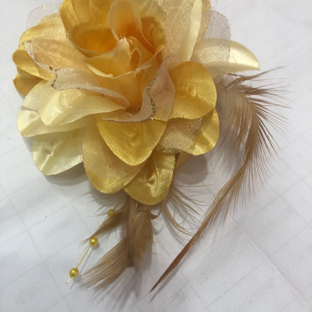 Wedding corsages, bridesmaids, faux lapels, brooches, and a full set of forest-themed creative wedding accessories details Picture