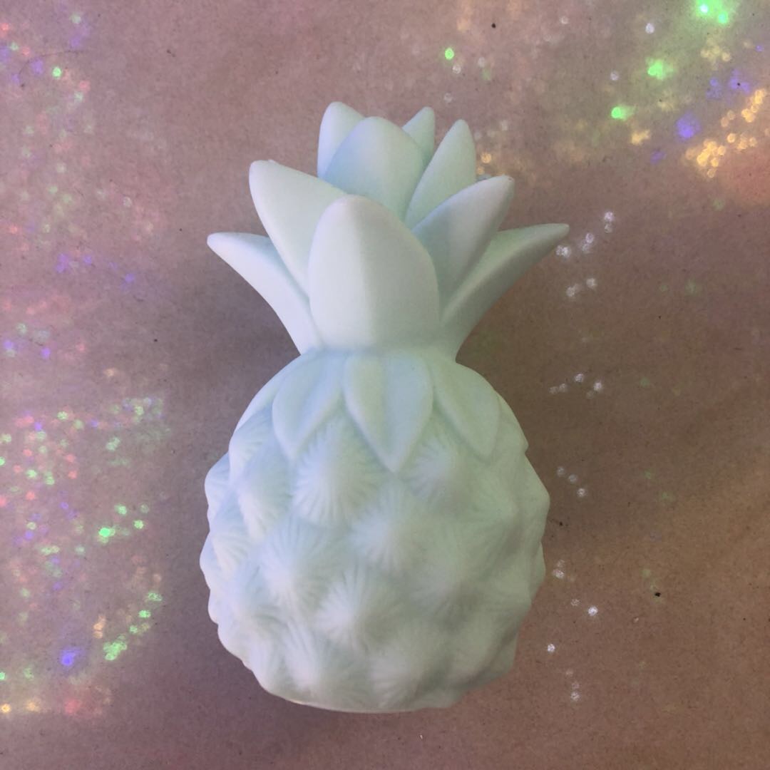 ins爆款小菠萝暖萌卡通儿童发光玩具卧室起床灯LED灯儿童房产品图