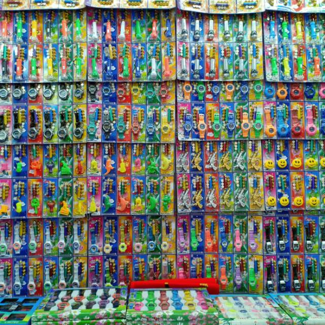 Yiwu Huanle Electronic Toys Store