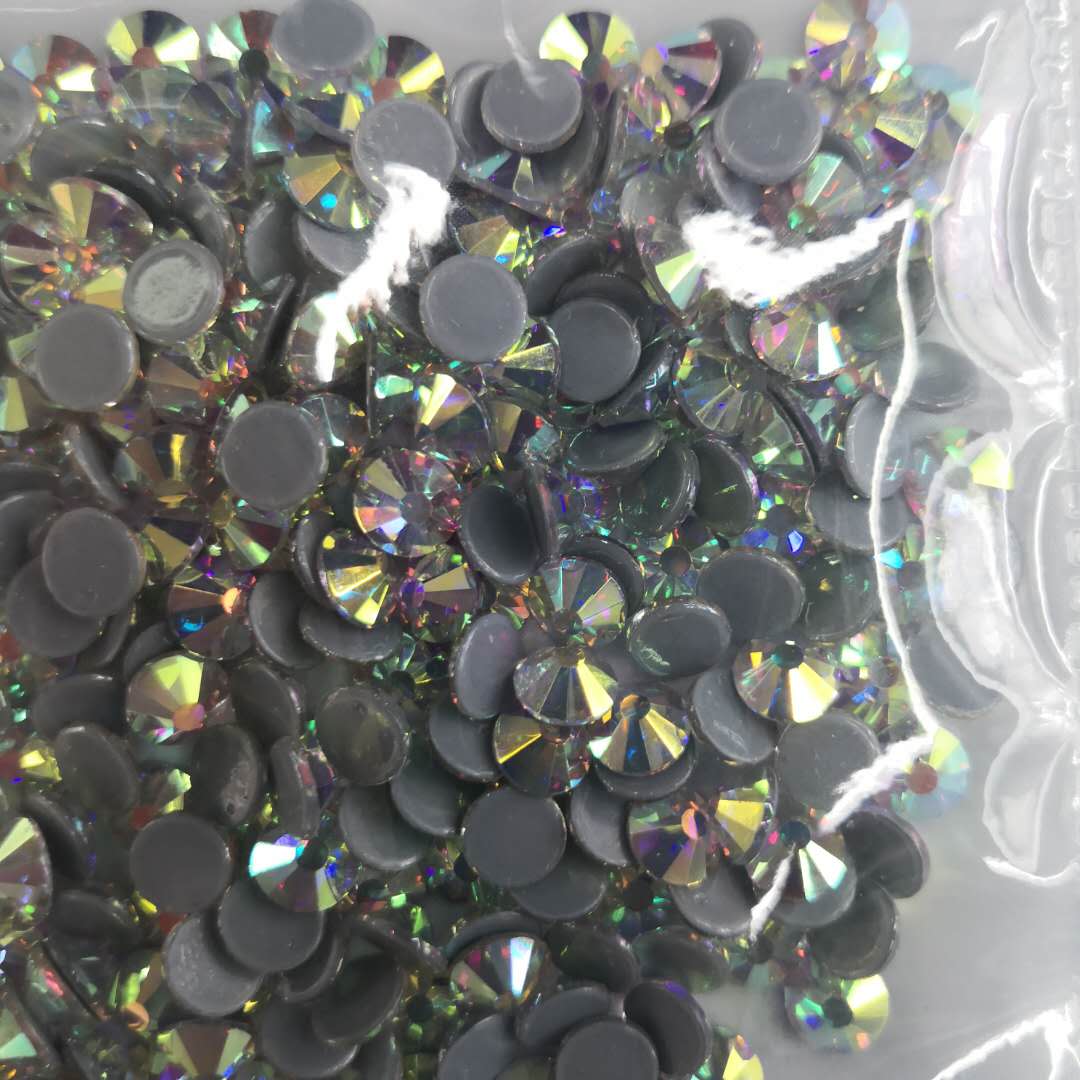 Scattered diamond glass imitation diamond silver chain claw chain diamond chain shoes, clothing accessories diy accessories mobile phone stickers diamond water diamond hand-sewn diamond Specification image