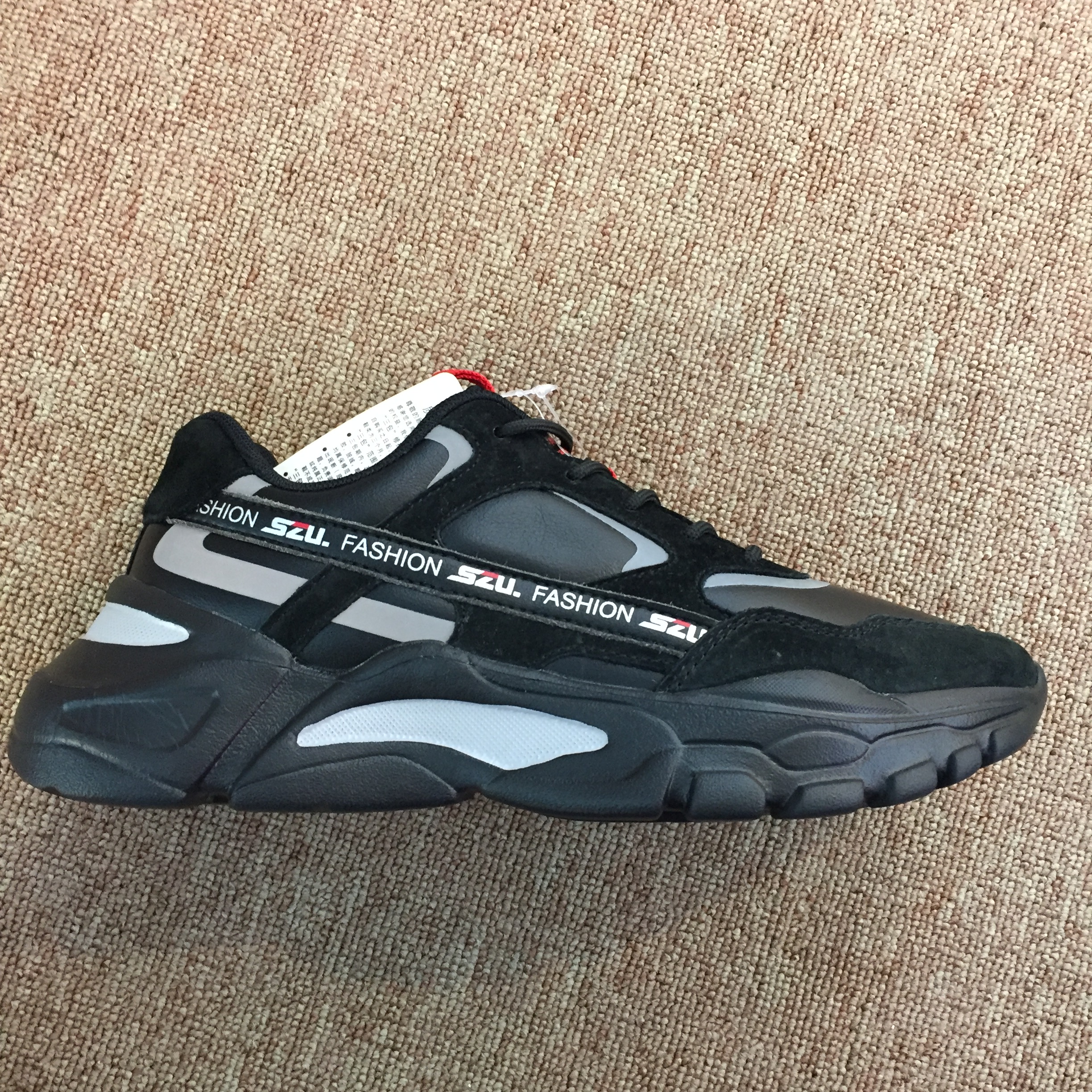 Breathable Mesh Shoes Canvas Shoes Sneakers 2020 Spring New Travel Shoes Outdoor Running Shoes details Picture