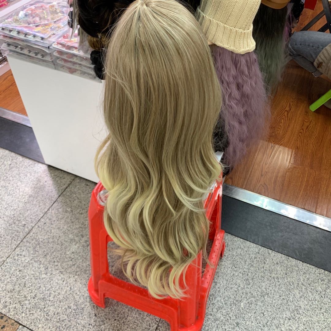 Bright-colored wig, realistic wig, large waves, middle-parted bangs, full wig set Specification image